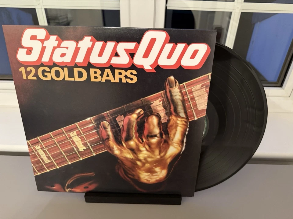 Status Quo 12 Gold Bars Vinyl LP Like New Condition - Image 3 of 3