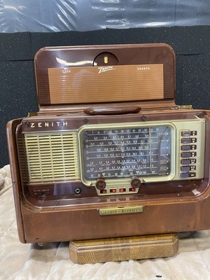 Vintage Zenith Trans-Oceanic Multi-Band Shortwave Portable Tube Radio - Works