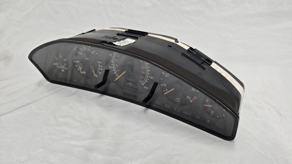 1994-1995 Mercedes-Benz S320 140Type conjunto de painel de instrumentos velocímetro - Imagem 4 de 4