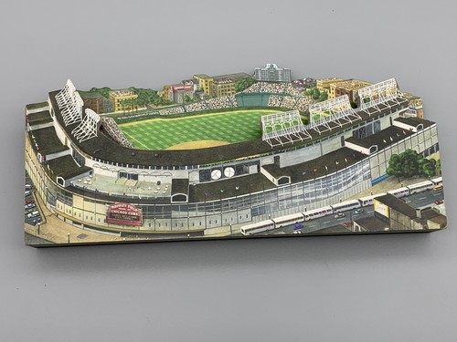 Chicago Cubs Wrigley Field Home Fields 3D Stadium Display 8”x4” con problemi LEGGI - Foto 7 di 20