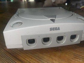 SEGA Dreamcast Home Console - White Console Only HKT-3020 - NO POWER