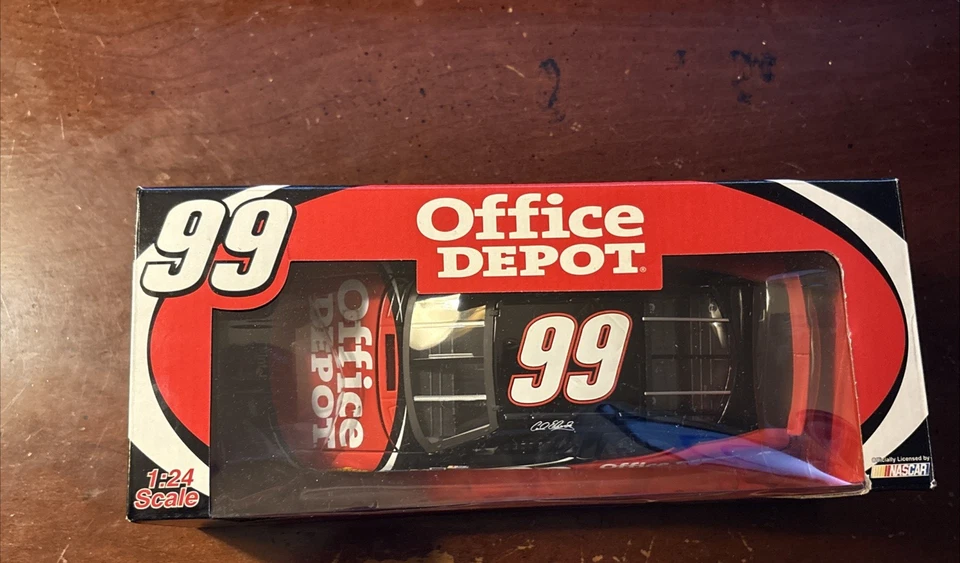 Team Caliber - NASCAR #99 Car Edwards Office Depot - Escala 1:24 2005 Die Cast Car Foto 2 de 4