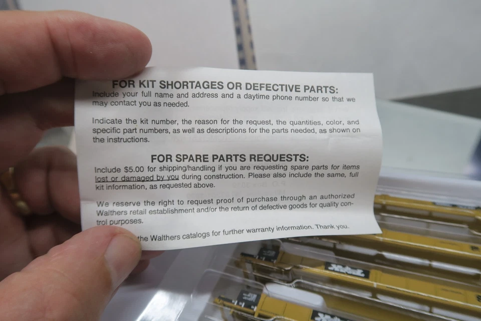 WALTHERS N SCALE 932-8108 THRALL 5-UNIT ARTICULATED DOUBLE STACK CAR TTX#72855 ! - Image 4 of 4