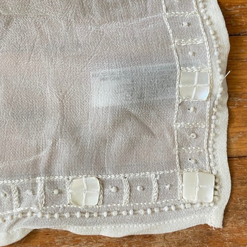 Vintage Mother of Pearl Scarf 1980s Cream Sheer Rayon Embroidered Trim Neckscarf - Picture 3 of 6