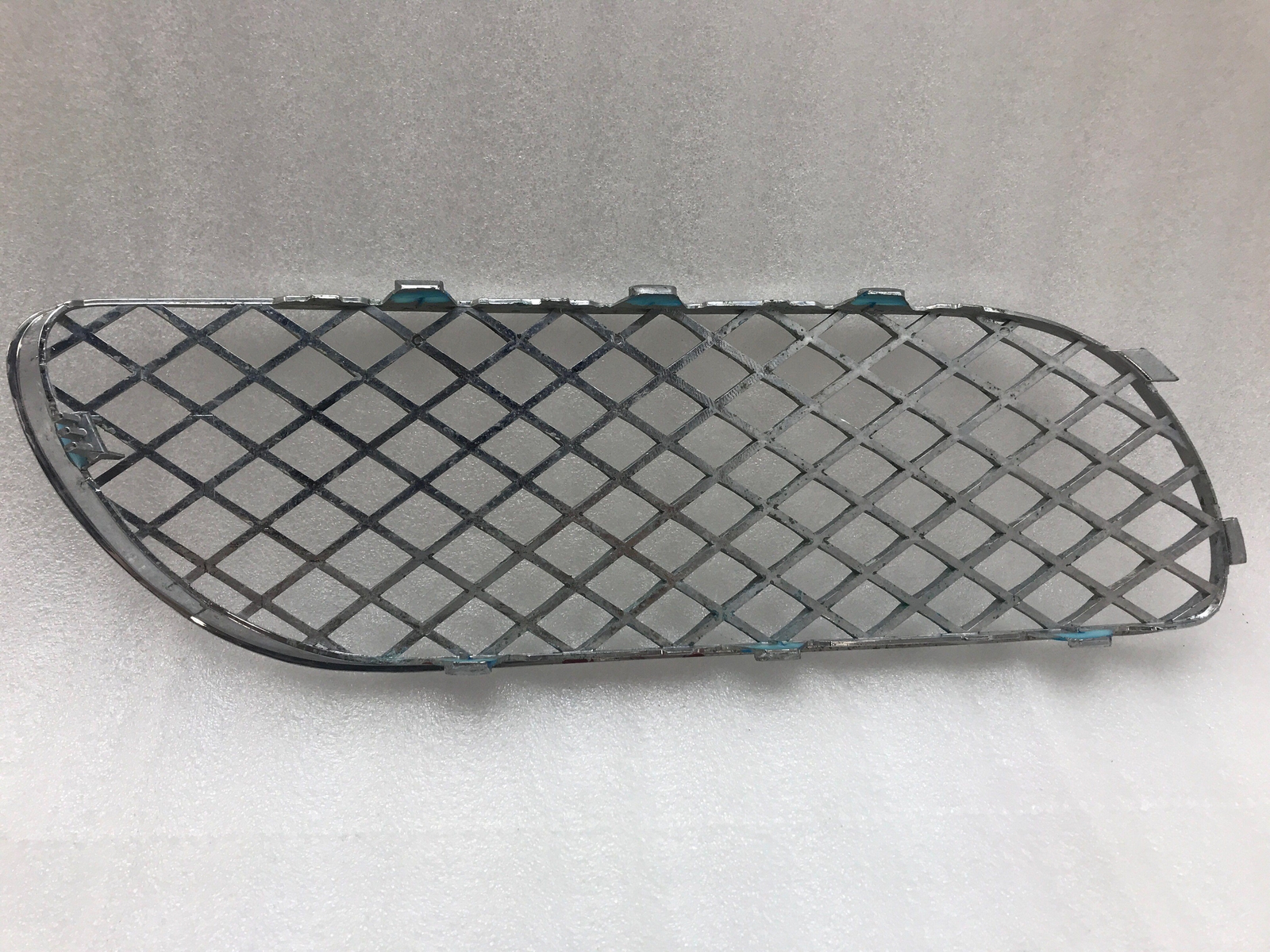 2008 BENTLEY CONTINENTAL GTC Drivers Side LH Bumper Grille