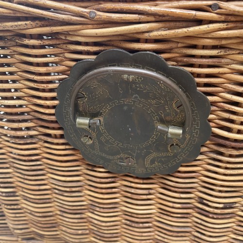Vintage Wicker And Brass Rattan Chinoiserie Style Trunk Chest Footrest 16”Hx16”W - Picture 21 of 23