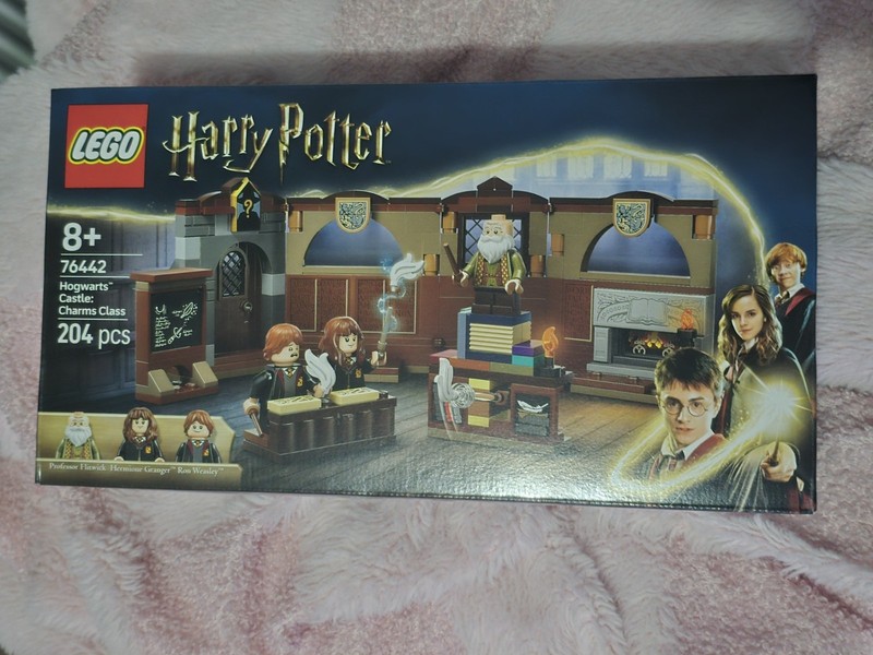 LEGO Harry Potter Hogwarts Castle Charms Class 76442 Boxed Set Brand New Sealed
