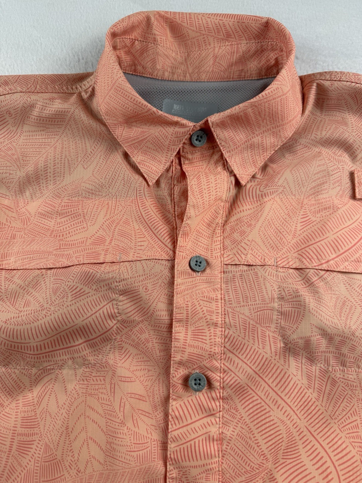 Reel Legends Mariner Performance Button Down Fish… - image 3