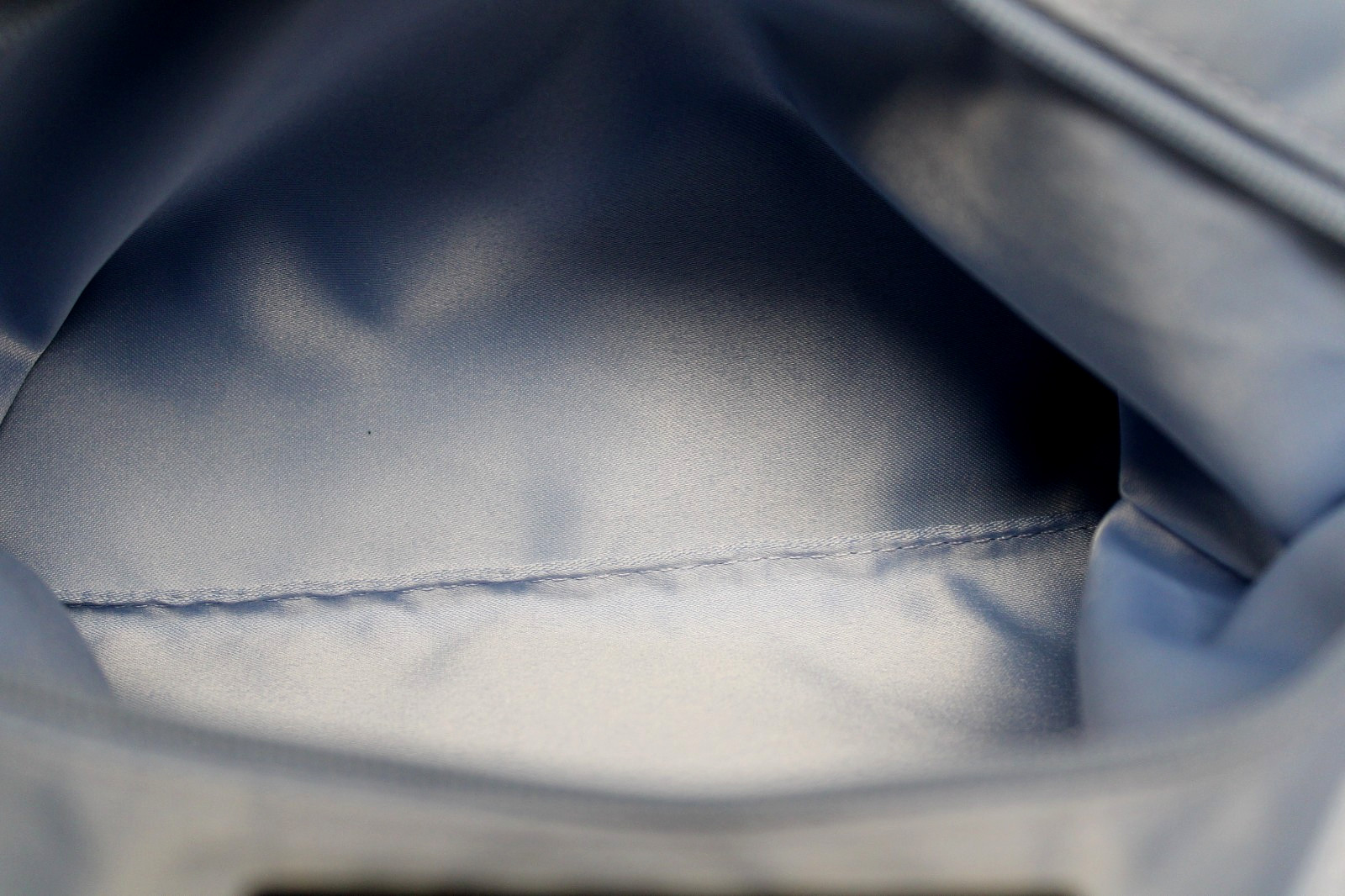 Coach # 15991 Madison Maggie Blue Patent Leather Pleated Hobo Shoulder Bag thumbnail 14