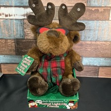 NIB - VTG DanDee Christmas Reindeer Musical Light Up Singing Plush Jingle 17  