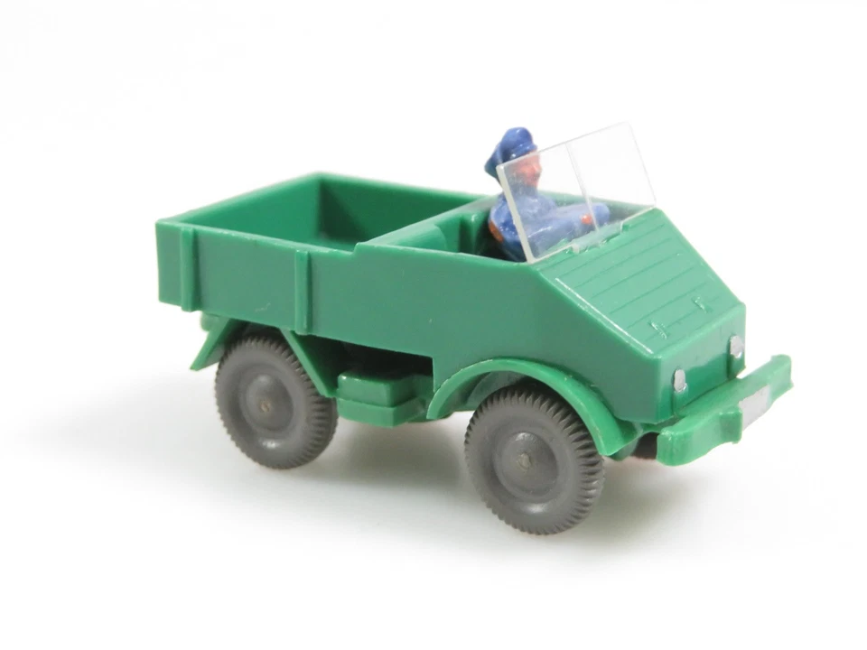 1:87 Wiking Mercedes Benz Unimog U411 grün mit Fahrer (blau) - Bild 3 von 4