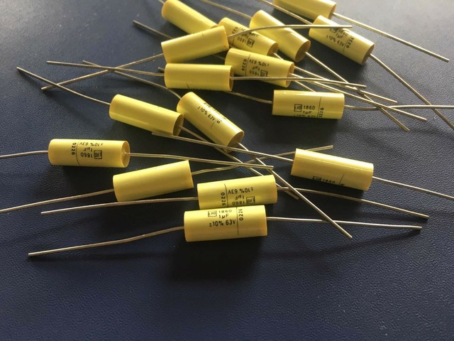 0,22uf 220nf 100v DC 10X MKT Capacitor Polyester