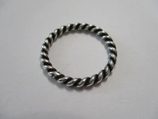Sterling silver stackable ring twested rope style 2mm thick size 7