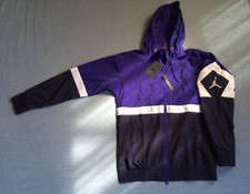 concord 11 windbreaker