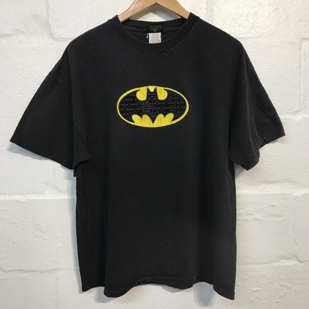 VTG Warner Bros Textured Batman Logo Black Short Sleeve T