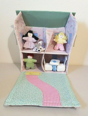 Pottery Barn Kids Cloth Dollhouse With Furniture Dolls 8 Piece