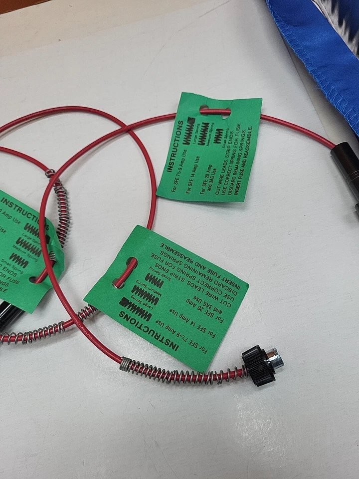 Littlefuse Inc. FHP1 retenedor universal en línea 5 portafusibles SFE 7 1/2 - 20  Foto 4 de 4