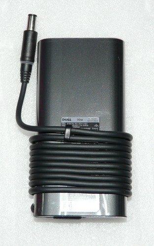 BRAND NEW GENUINE DELL INSPIRON 15 3542 5547 3537 7537 AC ADAPTER PA-3E 90W - Picture 2 of 2