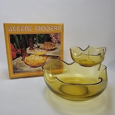 Vintage Anchor Hocking Accent Modern 3 Piece Chip and Dip Set With Original Box