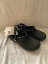 Crocs Women's Mercy Work Clogs Slip Resistant Work Shoes Sz 6 W Black