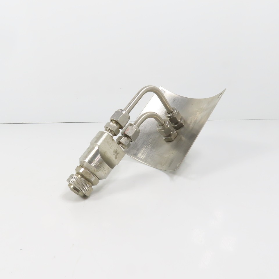 Spraying Systems 1/8 JBC SS Air Atomizing Body Stainless Steel