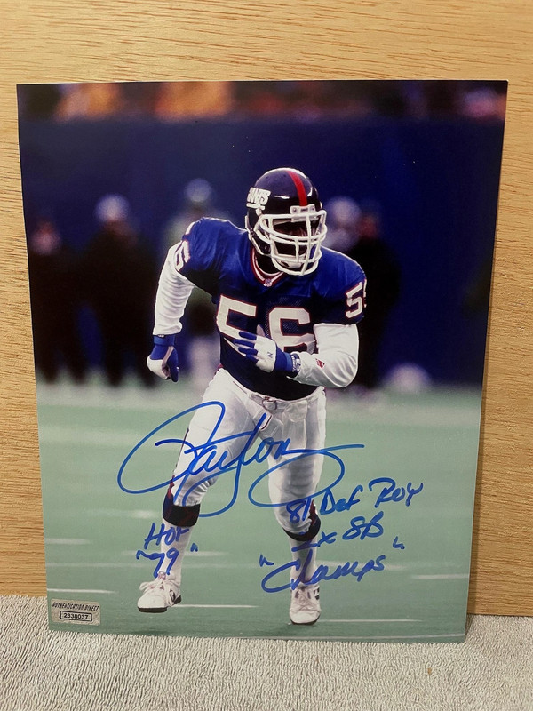 NFL New York Giants HOF #56 LAWRENCE TAYLOR Signed Autographed 8x10 Photo w/ COA