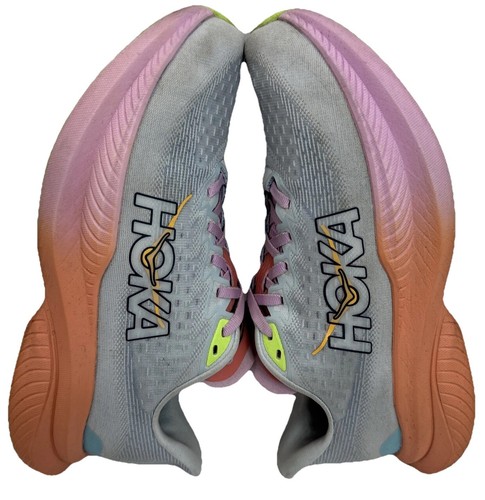 Zapatos para correr en carretera Hoka One One Mach 6 para mujer talla 8,5 D anchos multicolores - Imagen 5 de 9