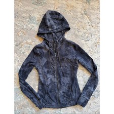 Lululemon define jacket nulu size 8