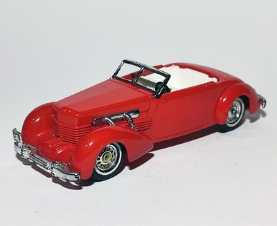 1937 Cord 812 rot, Matchbox Models of Yesteryear von 1978 #LT753