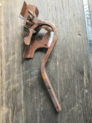 NOS 1989 Mercury Cougar Trunk Hinge LH E9WY-6642701-A