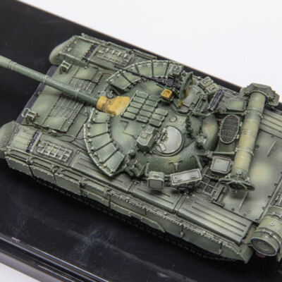 未組み立て！1/35トランペッター Russian T-80BVM MBT Amazon | トランペッター(TRUMPETER) 1/35 ロシア連邦軍 T-80BVM