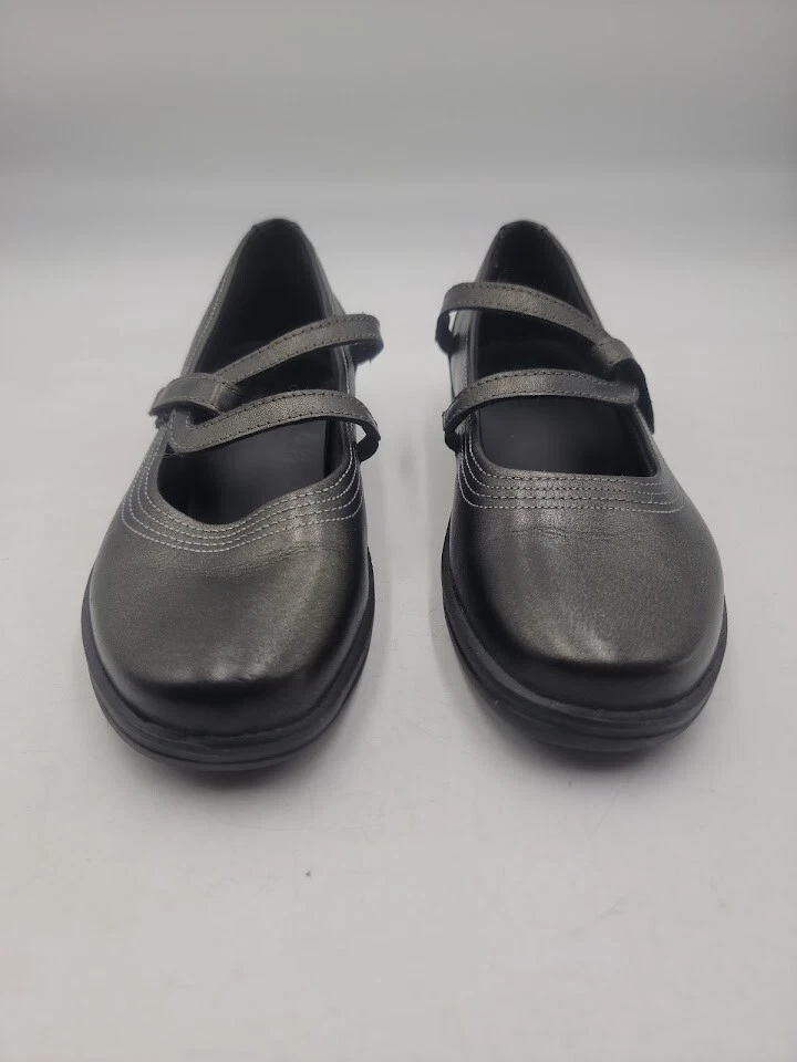 Zapatos para mujer Apex talla 6M Janice Pewter Mary Jane planos cómodos grises metálicos Foto 3 de 4