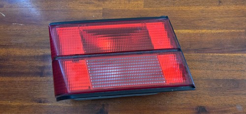BMW E34 Rücklicht Links Gebrauchter Zustand innen 1384011 NR.2