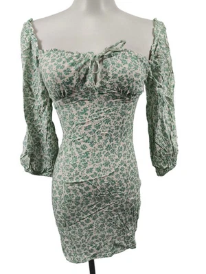 PULL & BEAR Robe courte Dames Robe T EU 36 crème-vert-rose style décontracté - Photo 1/4