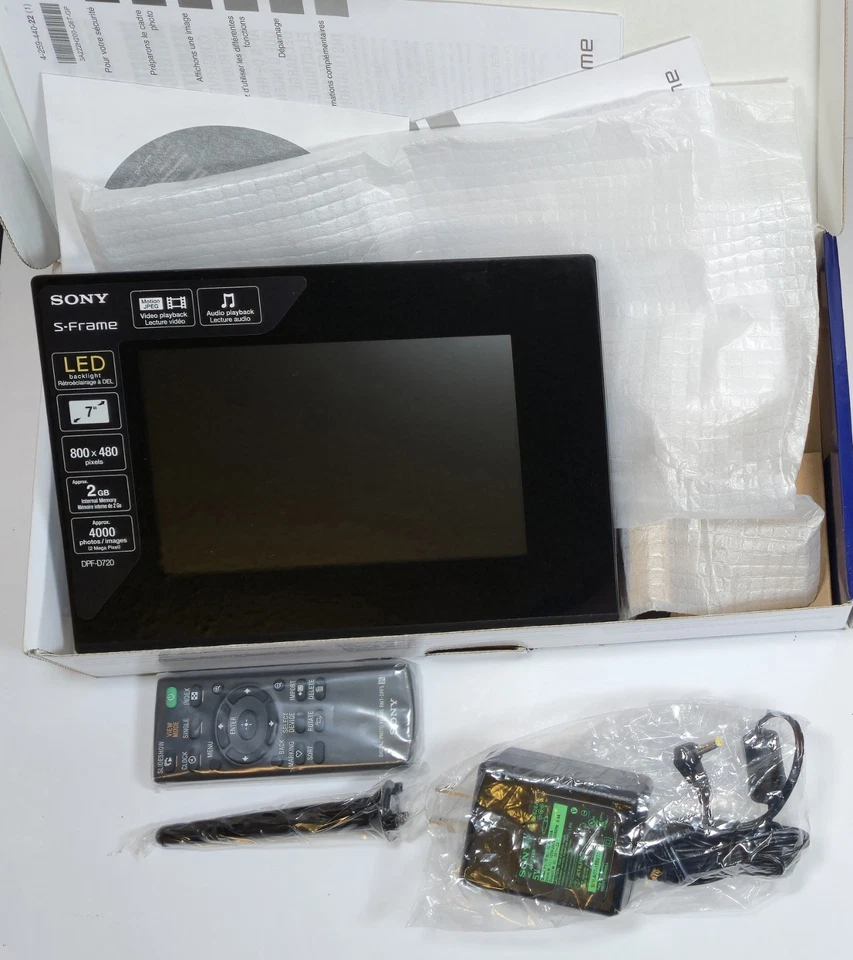 Sony DPF-D720 7" Digital Photo Picture Frame Audio Video Playback 2GB Storage - Image 3 of 4