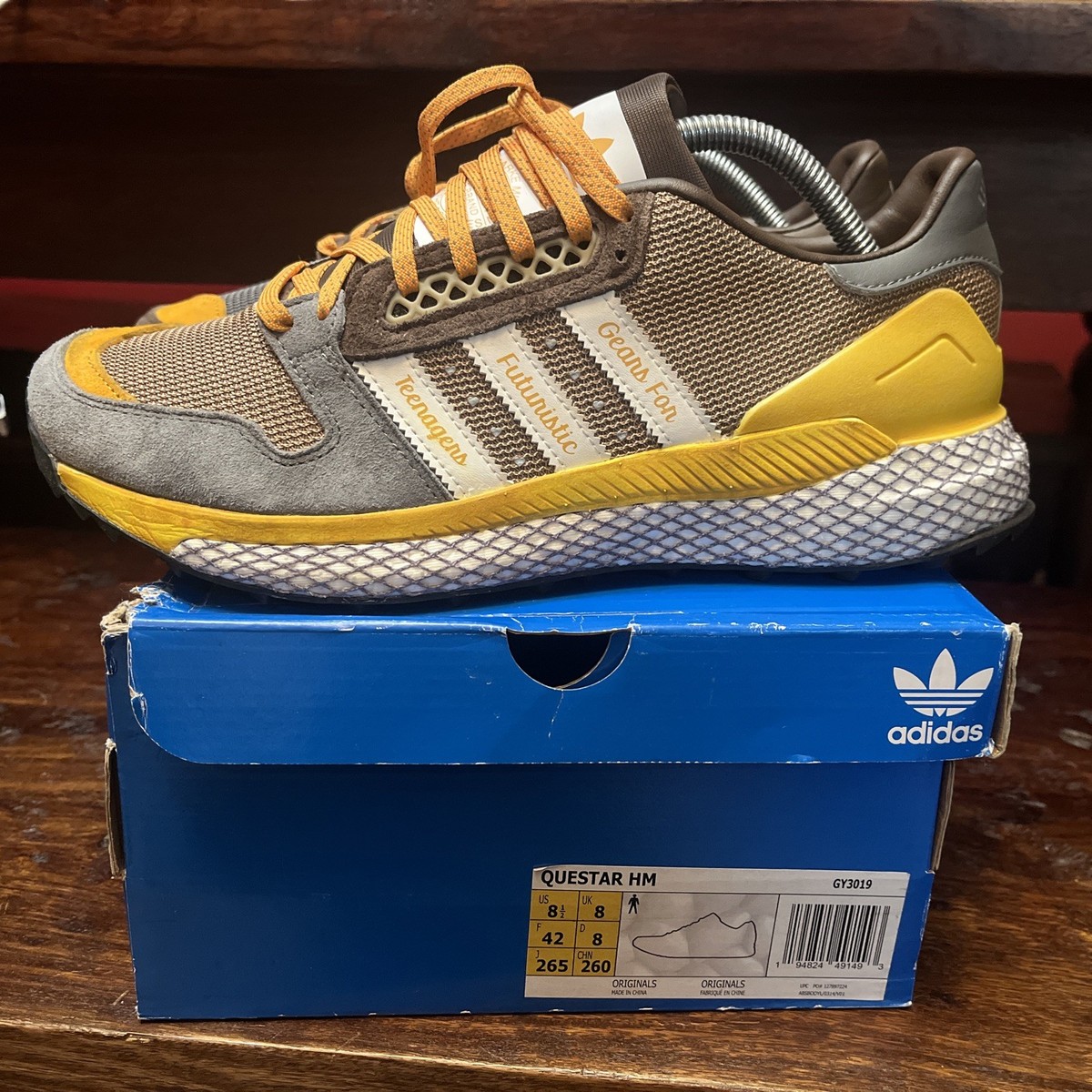 のの Adidas QUESTAR Human Made x Pharrell SIZE 8,5 Men Mint Condition