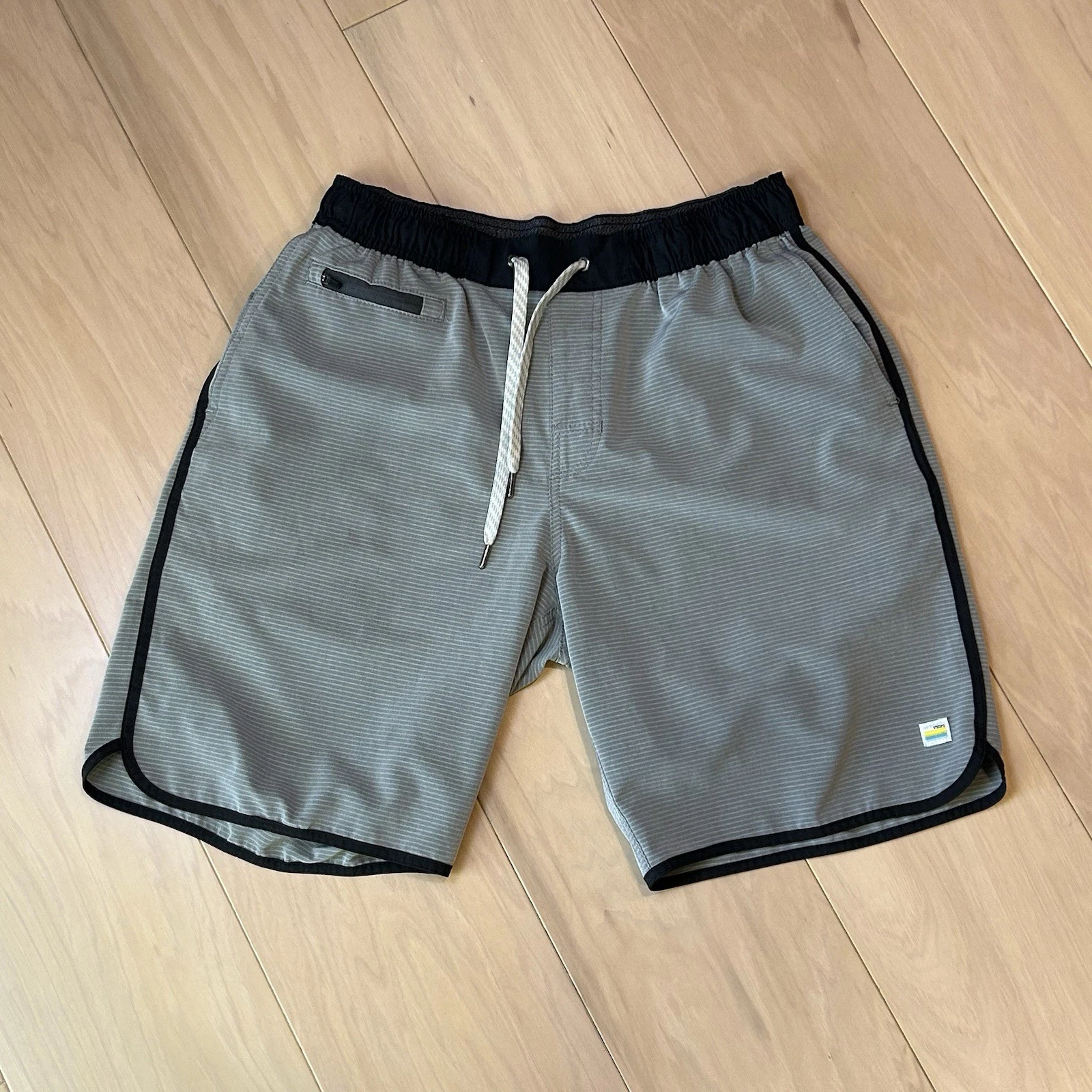 Vuori Banks Shorts Unlined 7” Inseam Men’s Medium