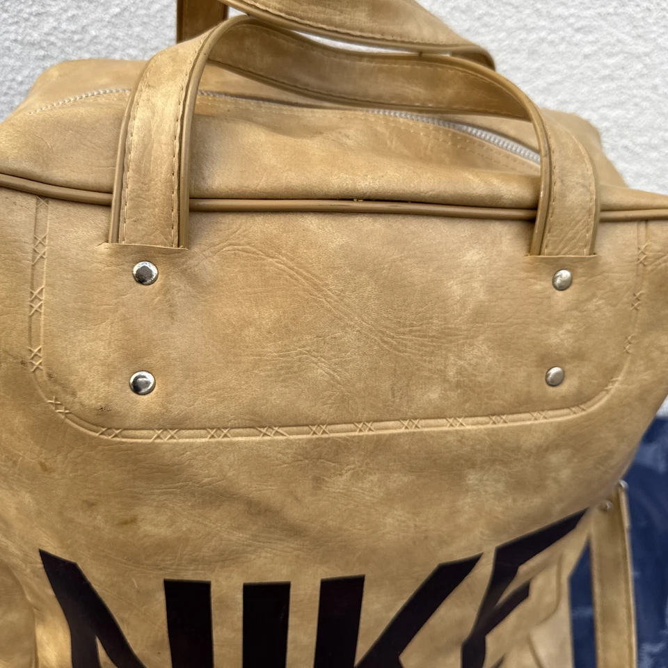 Nike LEATHER Tote Bag with Adjustable Strap VINTAGE - Image 3 of 4
