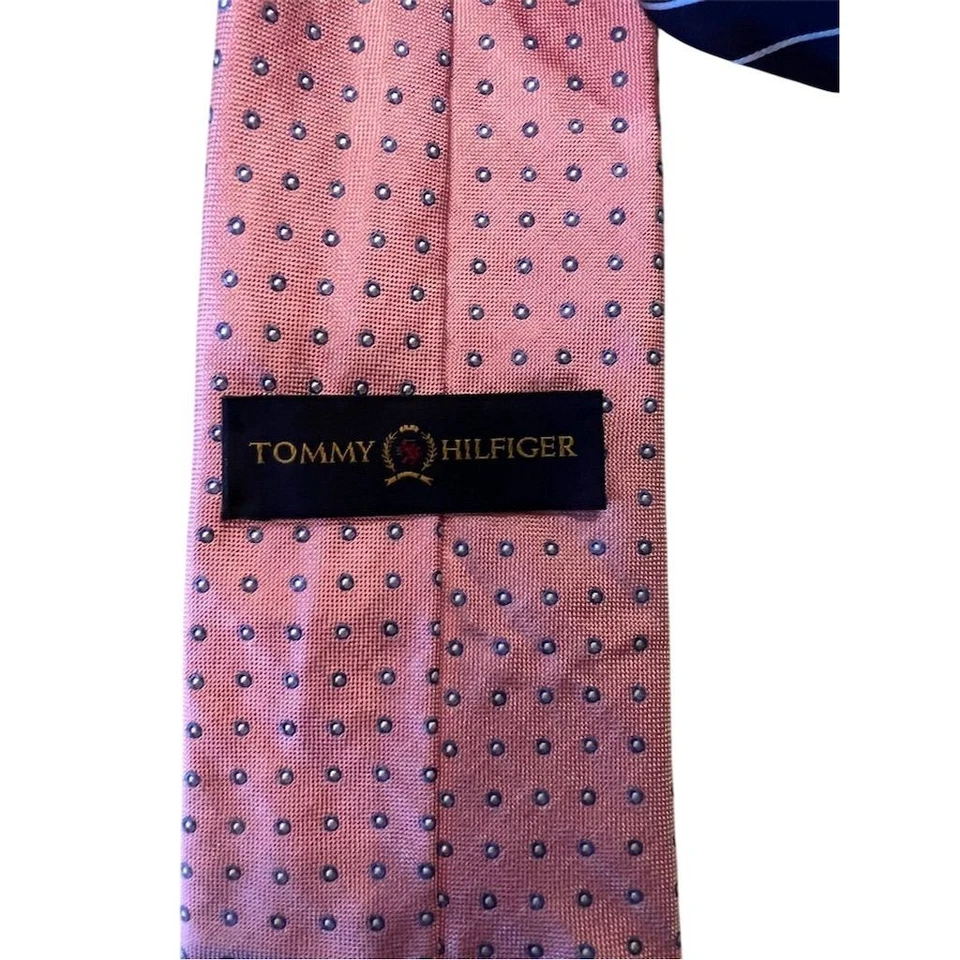 Corbata Tommy Hilfiger para hombre rosa a lunares mezcla seda Foto 4 de 4