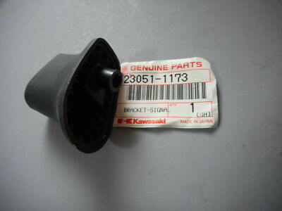 ほい NOS Kawasaki 85-87 ZX ZX600 Ninja 600R OEM Front Signal Light
