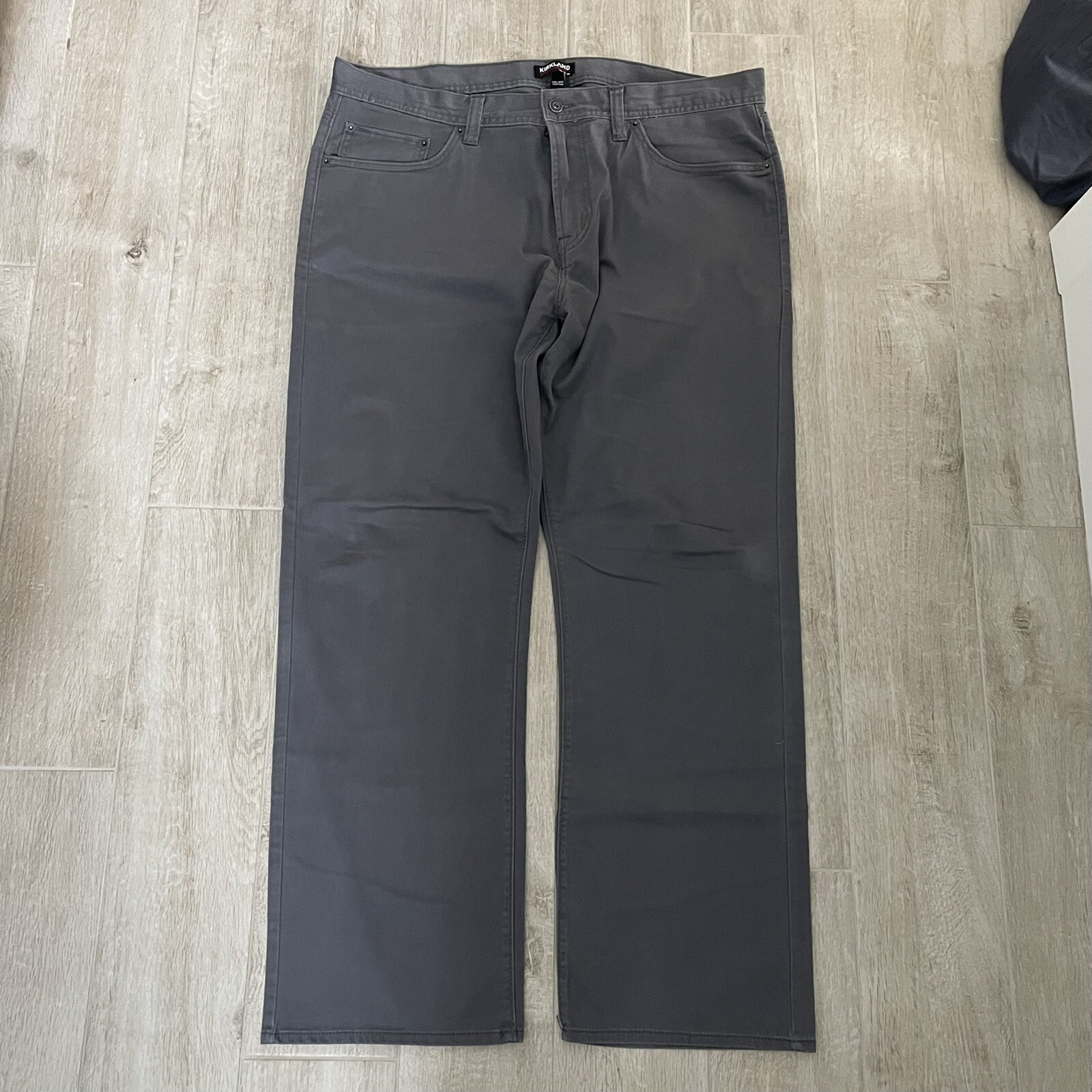 Men's Kirkland Signature Gray Performance Pants Chino… Gem
