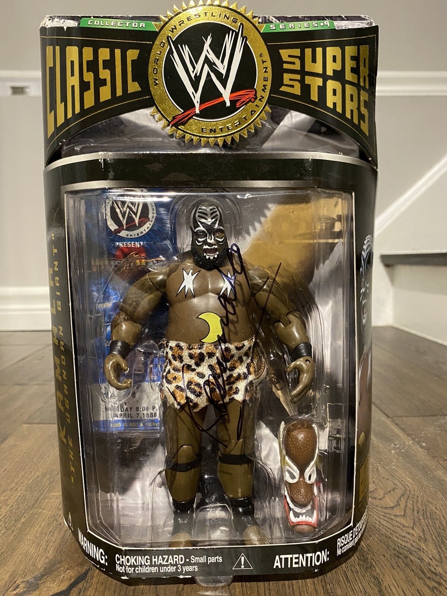 WWF WWE SIGNED JAKKS CLASSIC SUPERSTARS KAMALA WRESTLING WWF WWE SIGNED JAKKS CLASSIC SUPERSTARS KAMALA WRESTLING