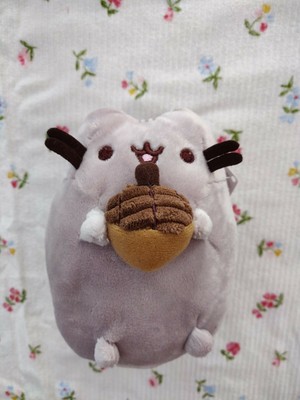 cute pusheen plush