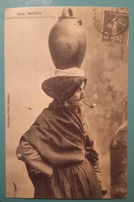 Old postcard Morlaix old water carrier smoking pee!