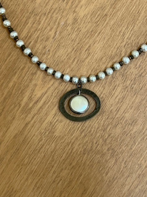 Picture 2 of 4