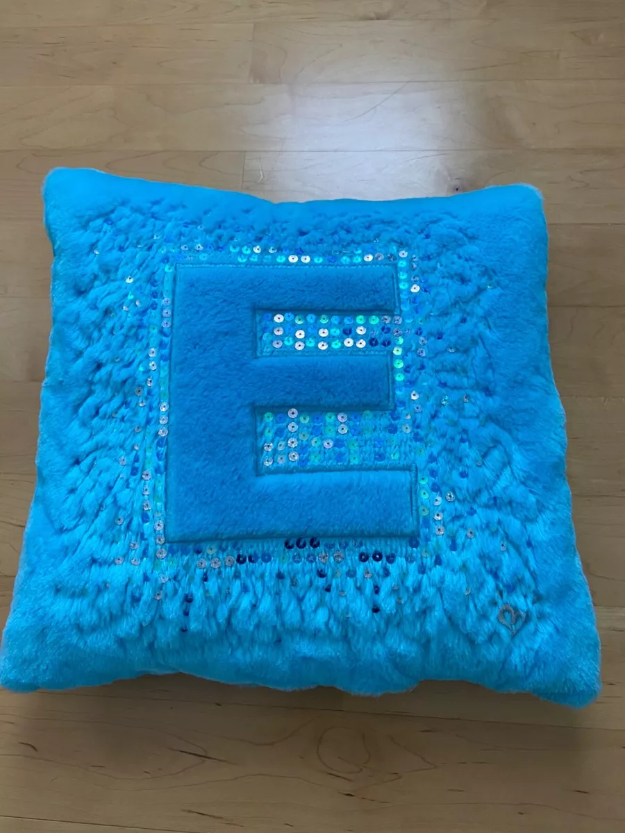 Light blue fluffy pillow new arrivals