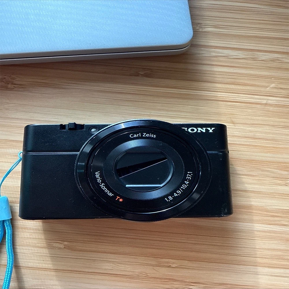■訳あり品■ ソニー Cyber-Shot DSC-RX100 ♯0413 Sony Cyber-shot® DSC-RX100 Large-sensor compact digital camera