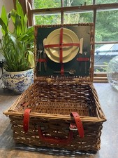 vintage wicker Brexton picnic hamper basket by The Brexton coll made in England
