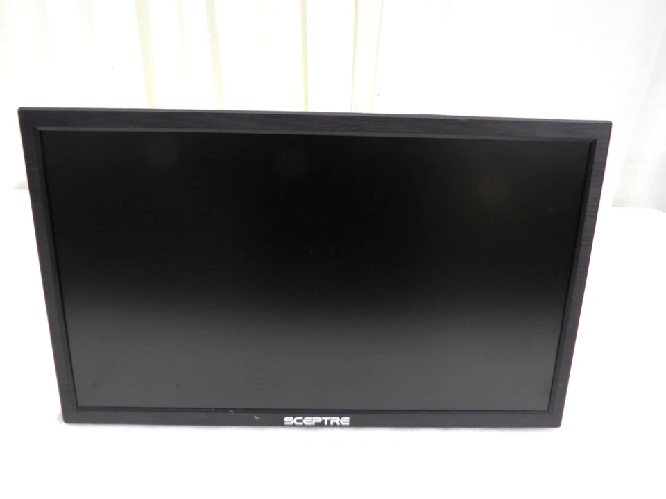 Sceptre 18.5" E19 LED HDTV 720p 60Hz Black - Image 3 of 4