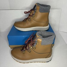 Women  s Columbia Moritza Hiker Boot Size 8.5 Waterproof Omni-Heat Insulation New
